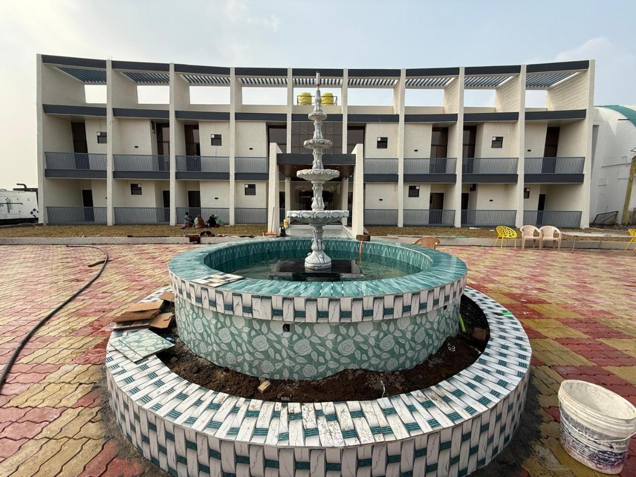 Hotel Madhuban 奥兰加巴德 外观 照片