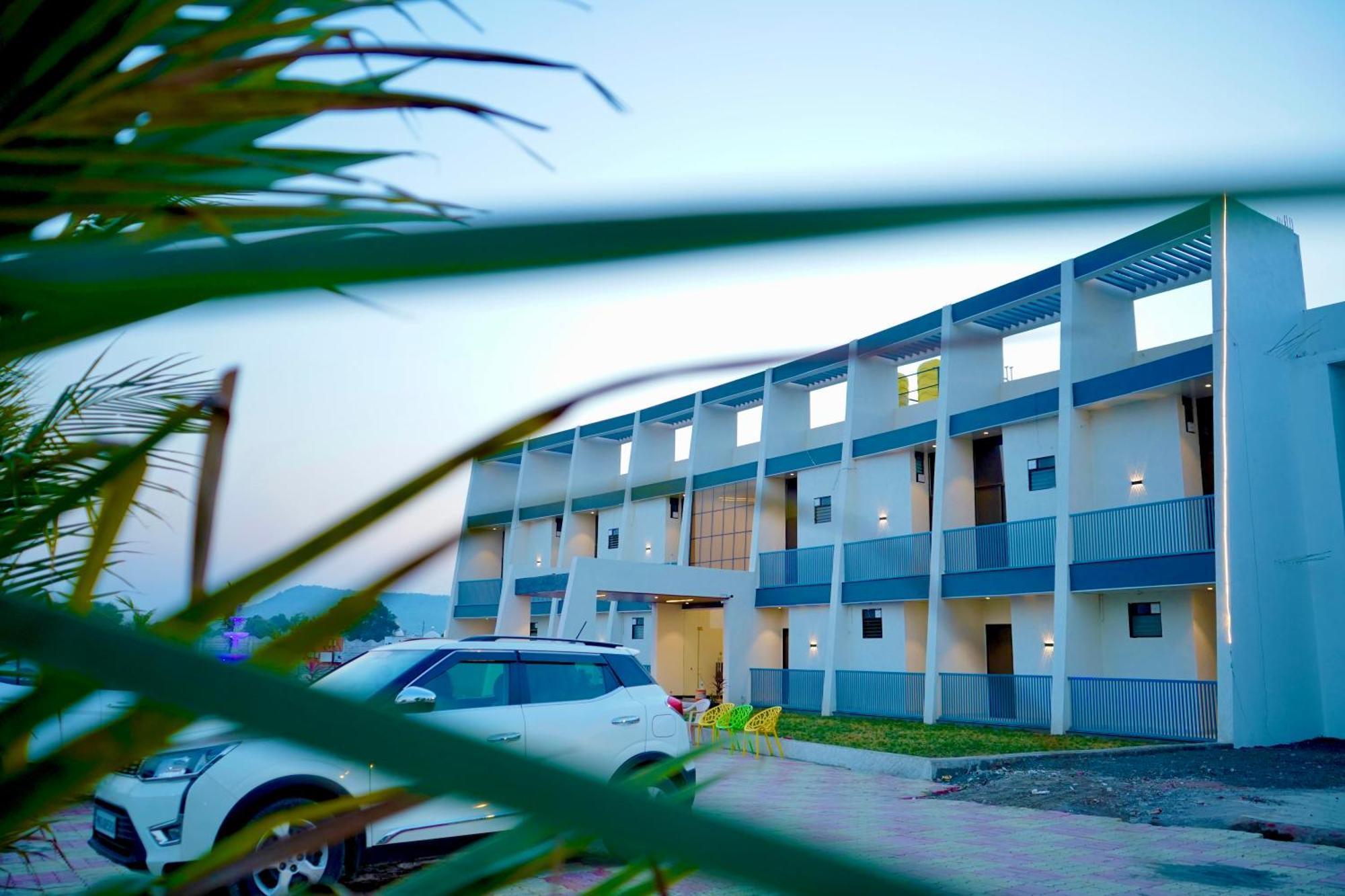 Hotel Madhuban 奥兰加巴德 外观 照片